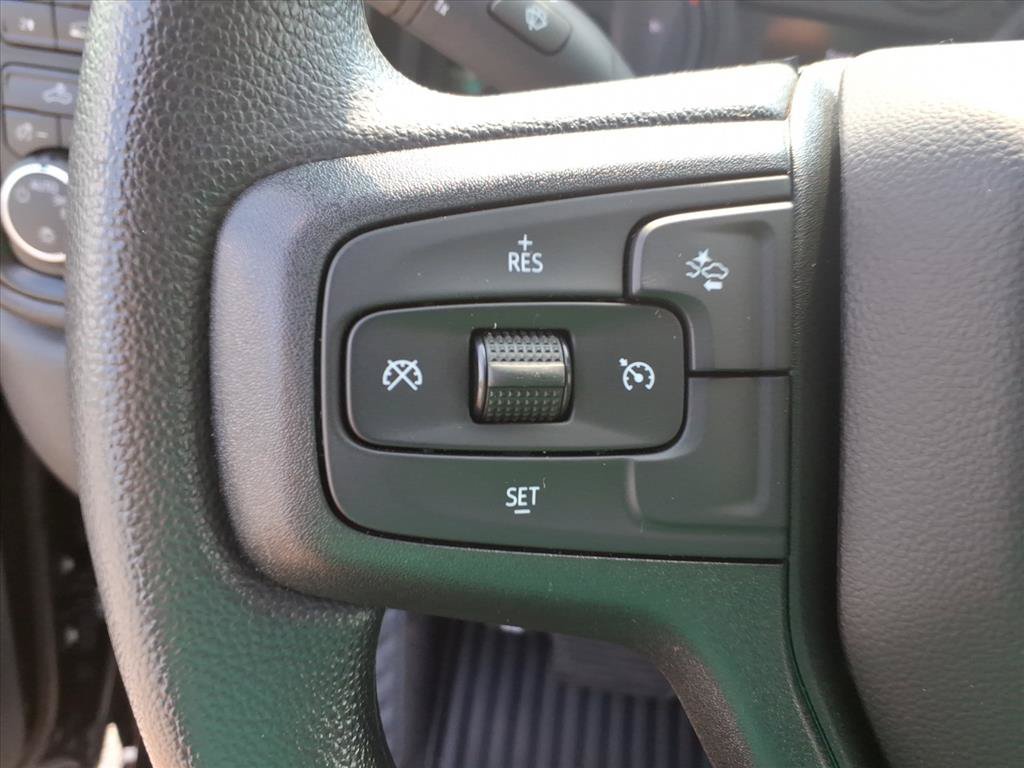 Used 2026 Chevrolet Silverado 1500 Custom AWD/4WD image 23