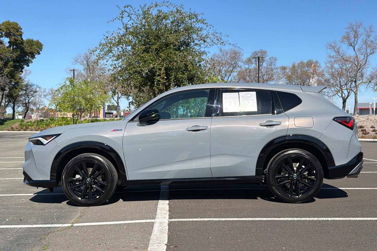 Used 2025 Acura ADX A-Spec image 8