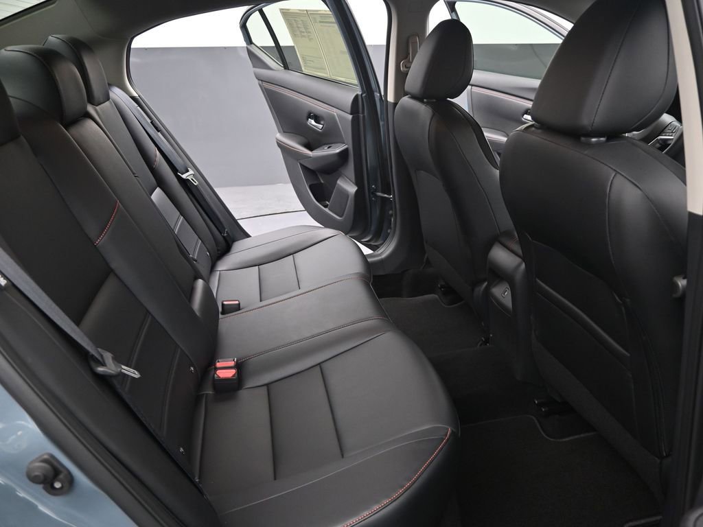 Certified 2025 Nissan Sentra SR w/ SR Premium Package image 26