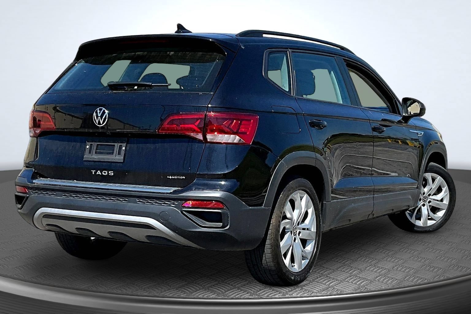 Used 2023 Volkswagen Taos S AWD/4WD image 7