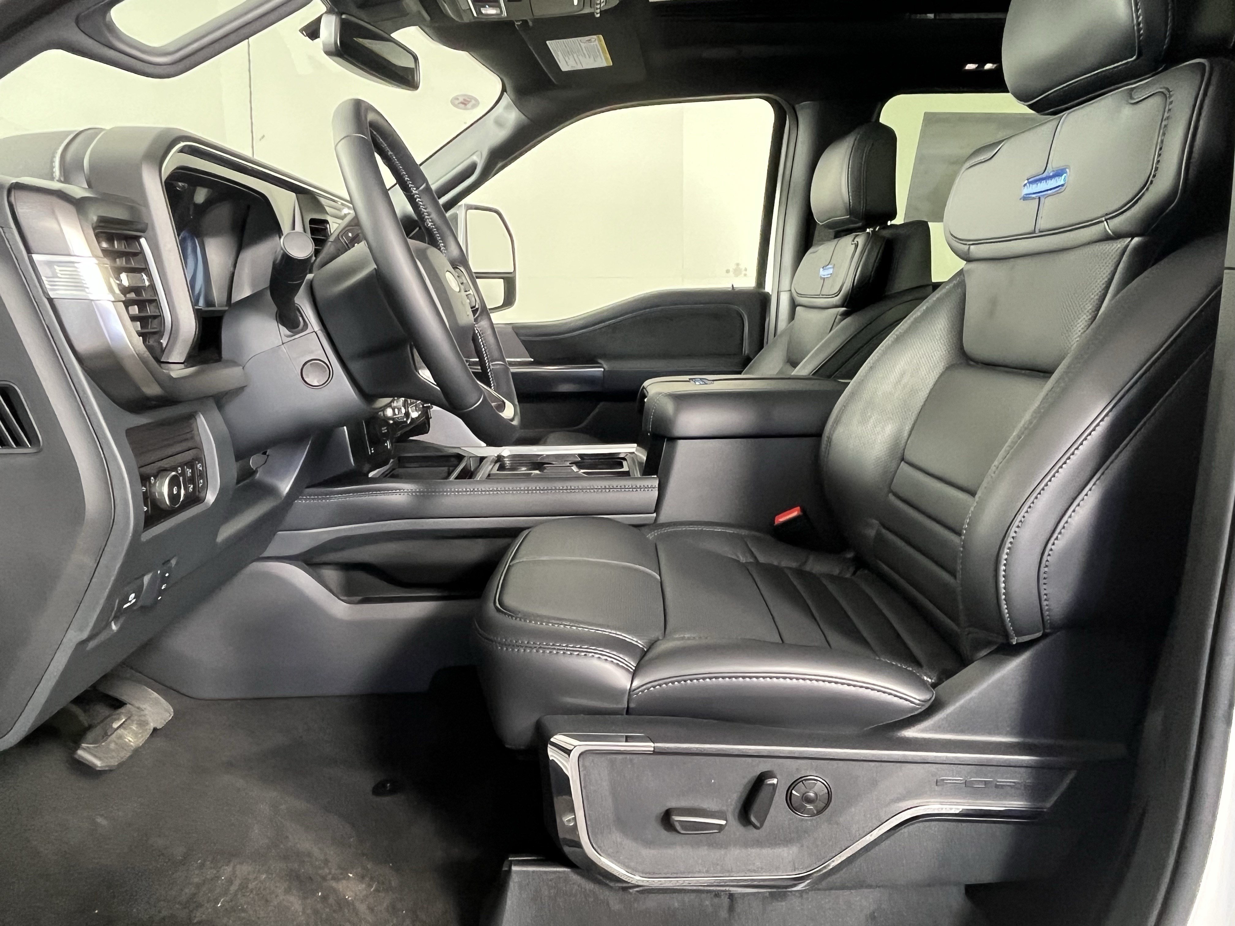 New 2026 Ford F350 Platinum AWD/4WD image 9