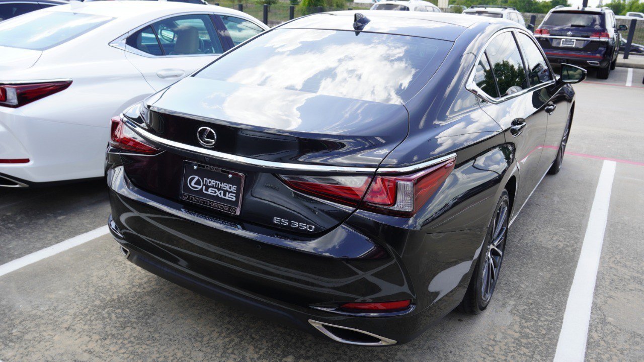 Used 2023 Lexus ES 350 w/ Premium Package FWD image 8
