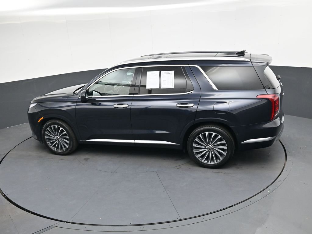 Used 2024 Hyundai Palisade Calligraphy image 22