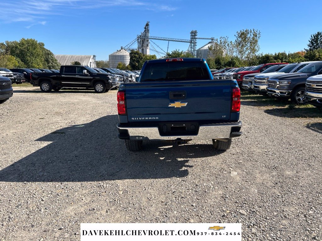 Used 2018 Chevrolet Silverado 1500 LT w/ All Star Edition AWD/4WD image 4