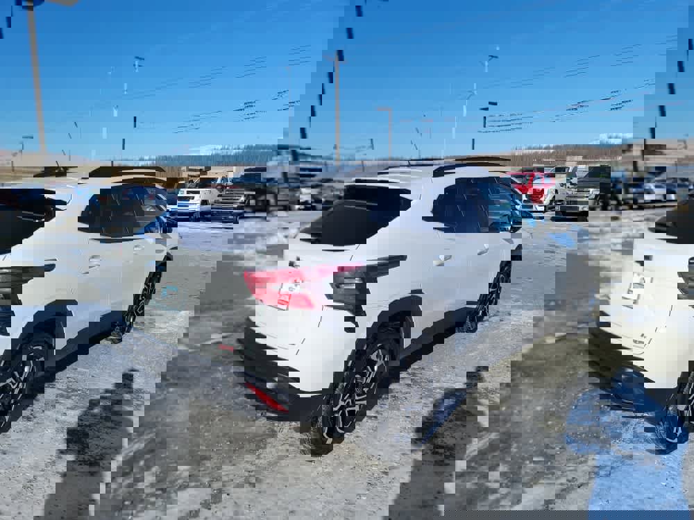 Used 2026 Chevrolet Trax RS image 5