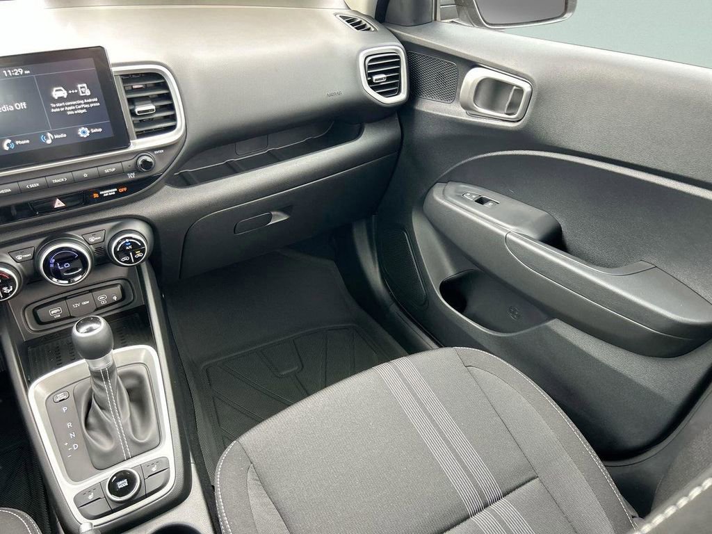 New 2026 Hyundai Venue SEL image 20