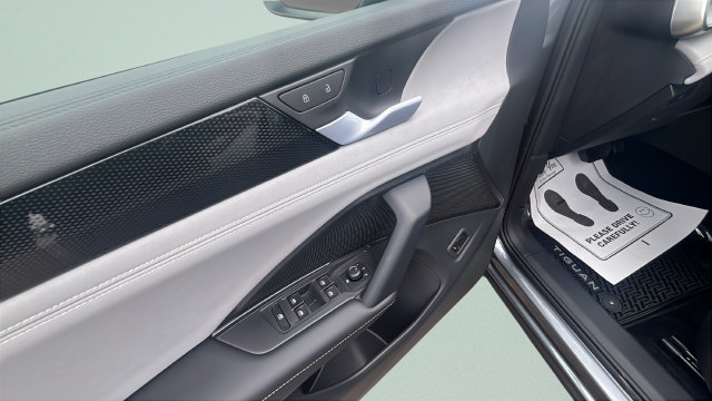New 2026 Volkswagen Tiguan SE AWD/4WD image 10
