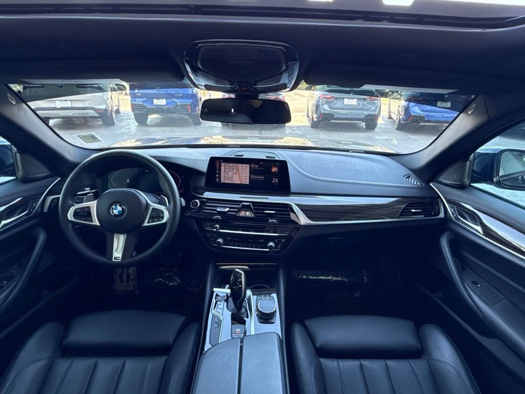 Used 2020 BMW 530i w/ M Sport Package RWD image 15