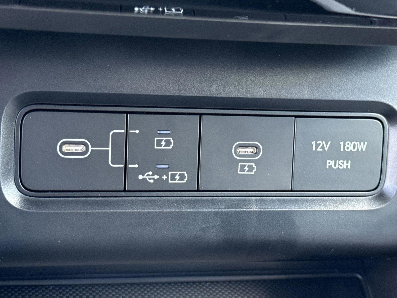 New 2026 Hyundai Tucson Limited image 18