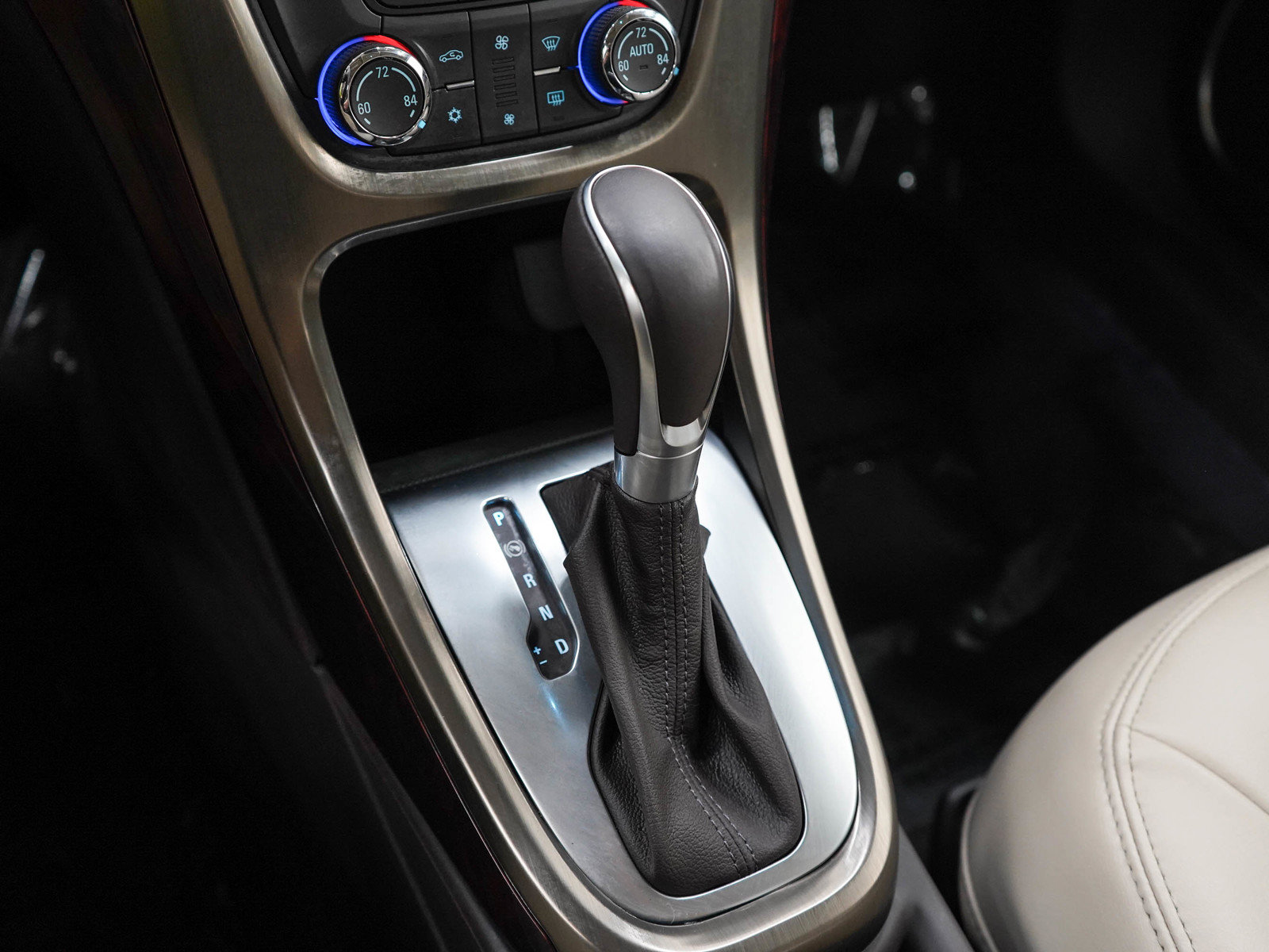 Used 2014 Buick Verano FWD image 21