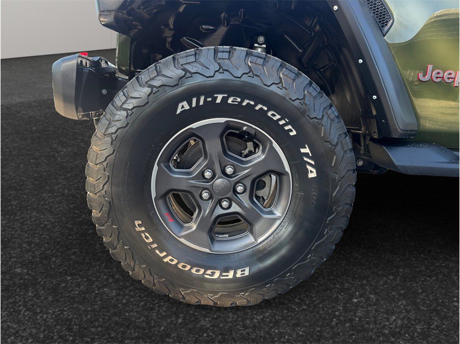 Used 2022 Jeep Gladiator Rubicon w/ LED Lighting Group AWD/4WD image 12