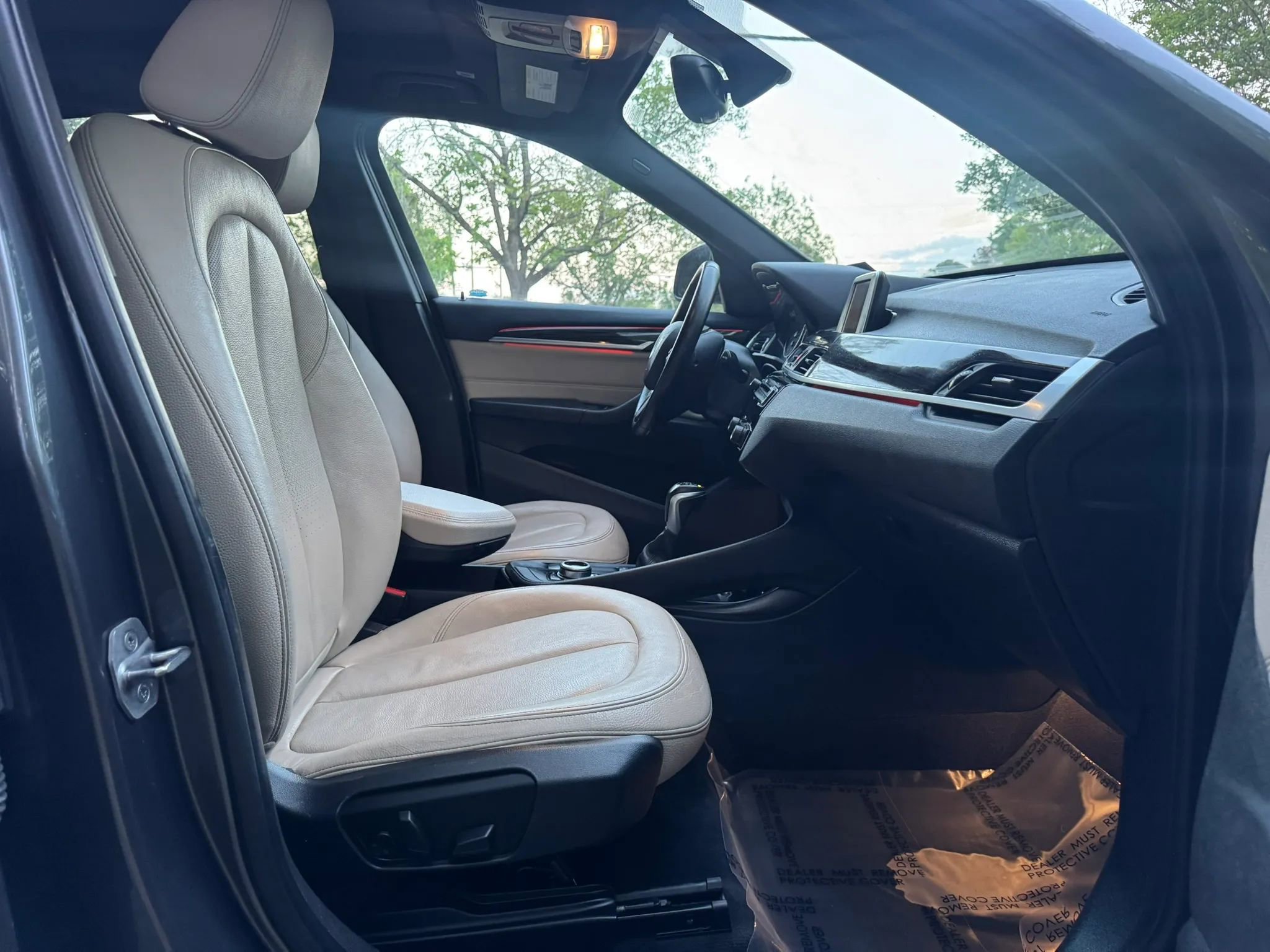 Used 2017 BMW X1 xDrive28i AWD/4WD image 18