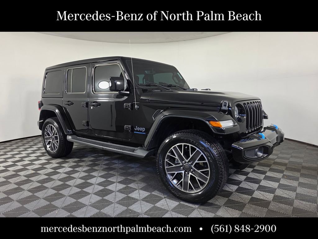 Used 2023 Jeep Wrangler Unlimited Sahara image 8