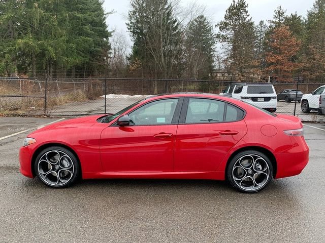 New 2026 Alfa Romeo Giulia AWD image 2