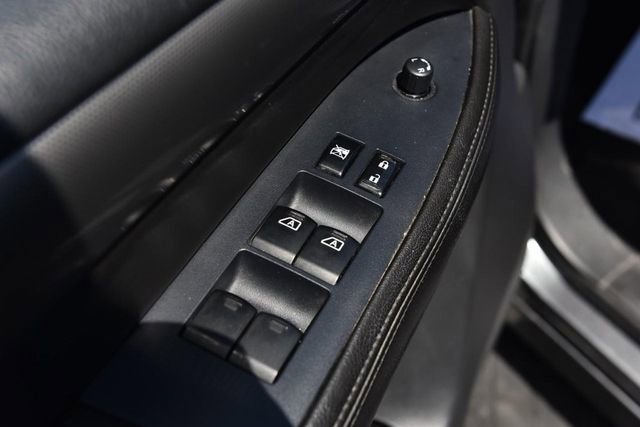Used 2014 Nissan Armada SV AWD/4WD image 8