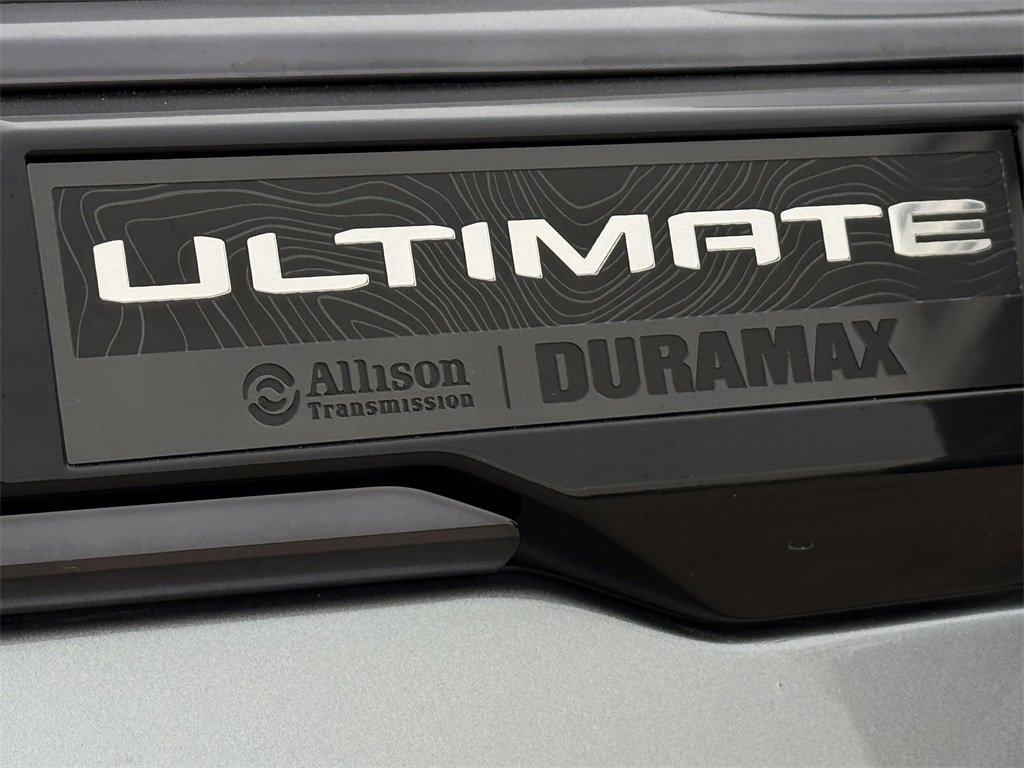 Used 2024 GMC Sierra 2500 Denali Ultimate image 10
