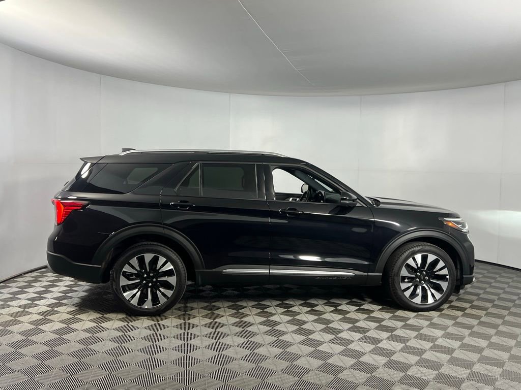 Used 2025 Ford Explorer Platinum w/ LUX Leather Package image 3