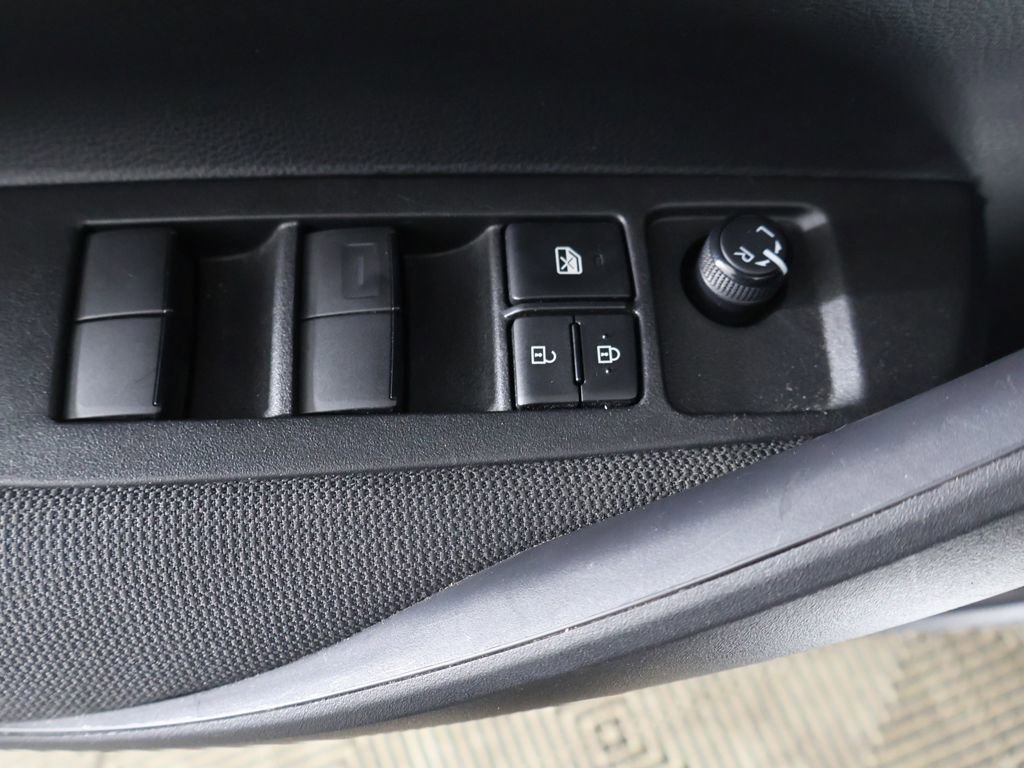 Used 2024 Toyota Corolla LE FWD image 32