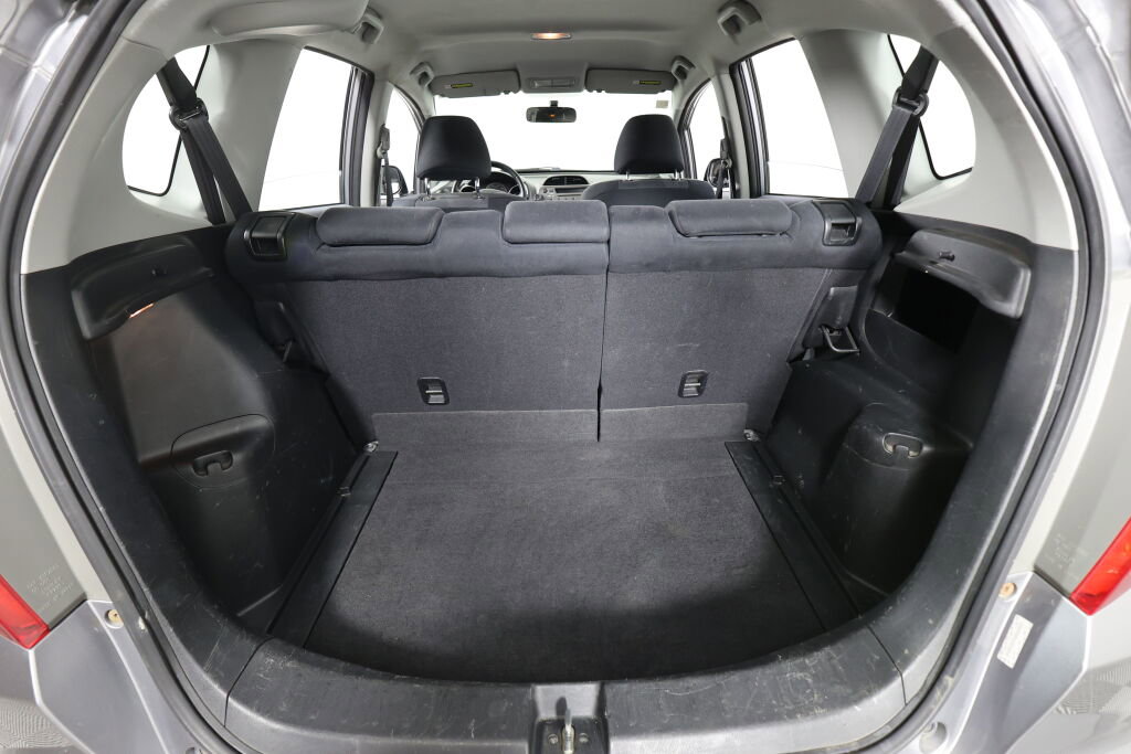 Used 2009 Honda Fit Sport image 18