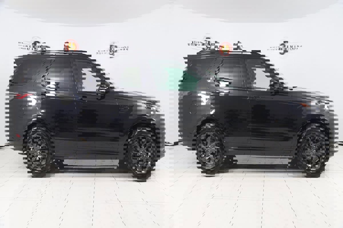 Used 2023 Land Rover Discovery S R-Dynamic image 2