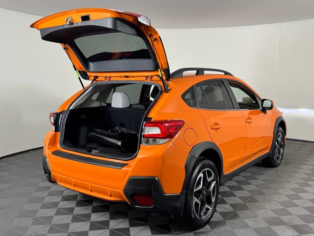 Used 2019 Subaru Crosstrek 2.0i Limited w/ Moonroof Package w/Navigation AWD/4WD image 9