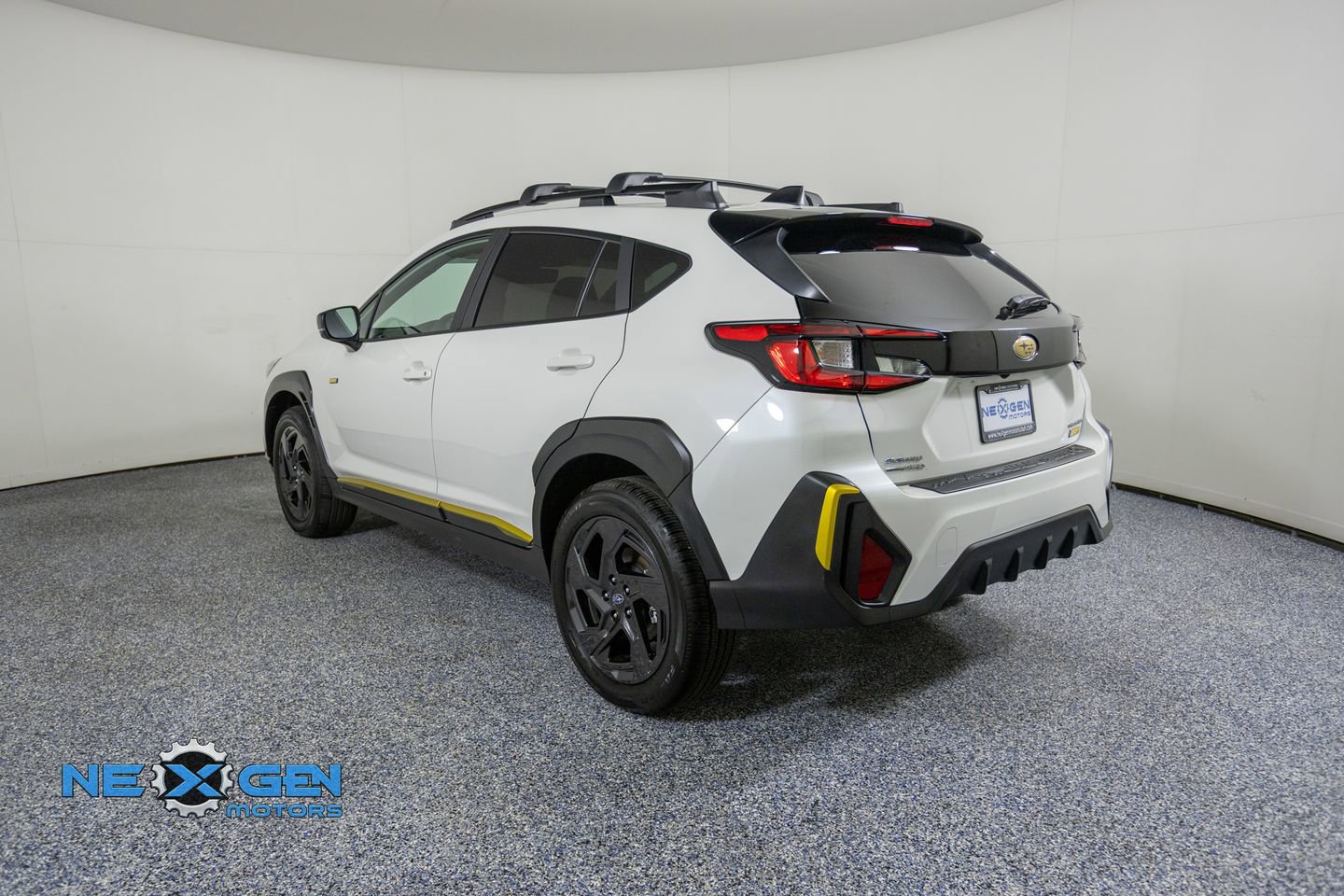 Used 2025 Subaru Crosstrek 2.5i Sport AWD/4WD image 5