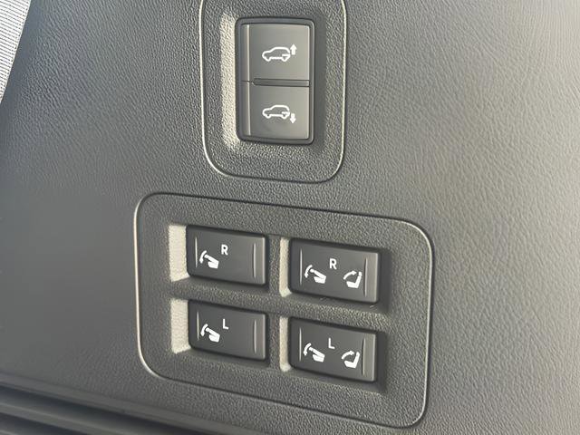 New 2026 Nissan Armada PRO-4X image 30