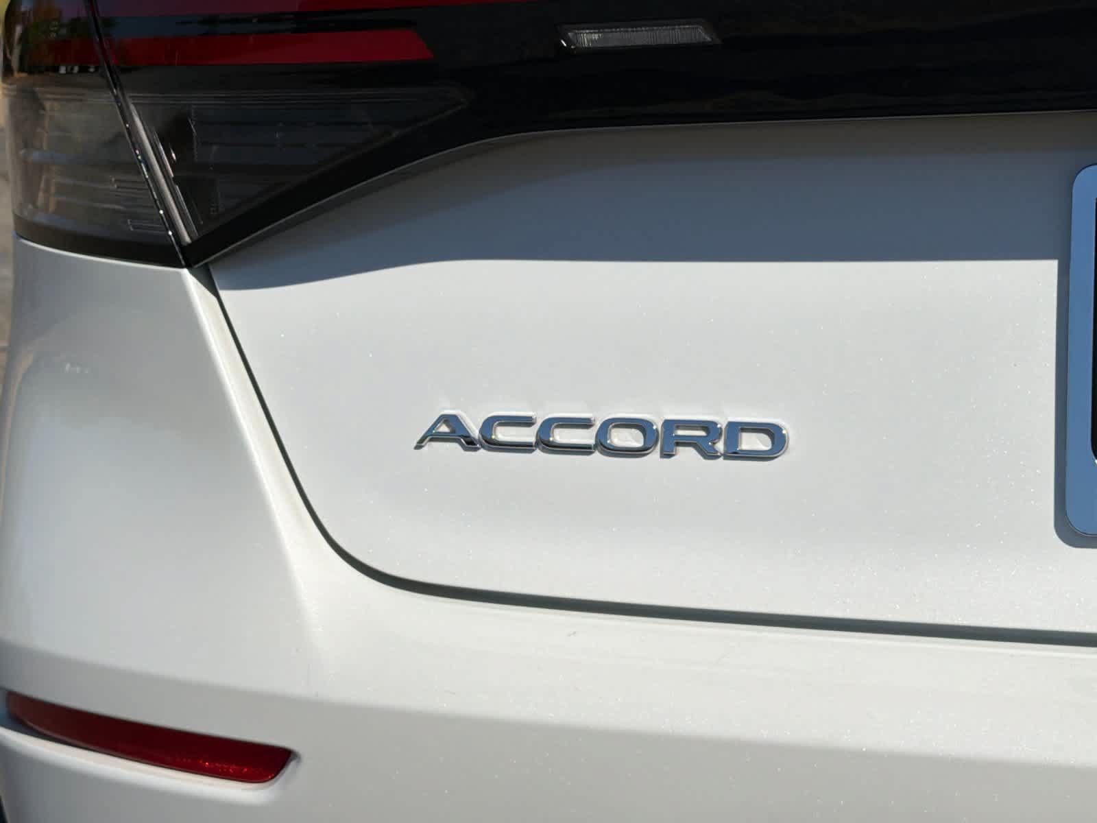 Used 2024 Honda Accord EX image 24