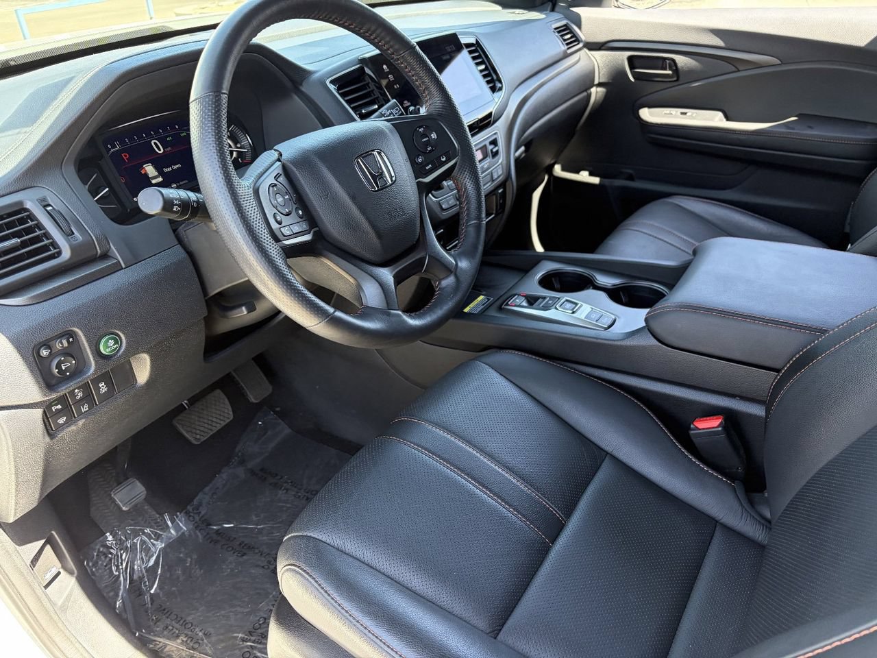 Certified 2024 Honda Passport TrailSport image 15