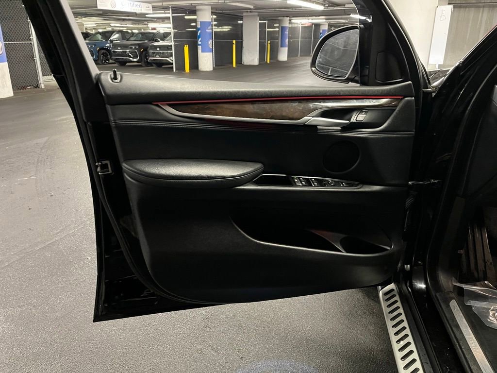 Used 2015 BMW X5 xDrive35i image 18