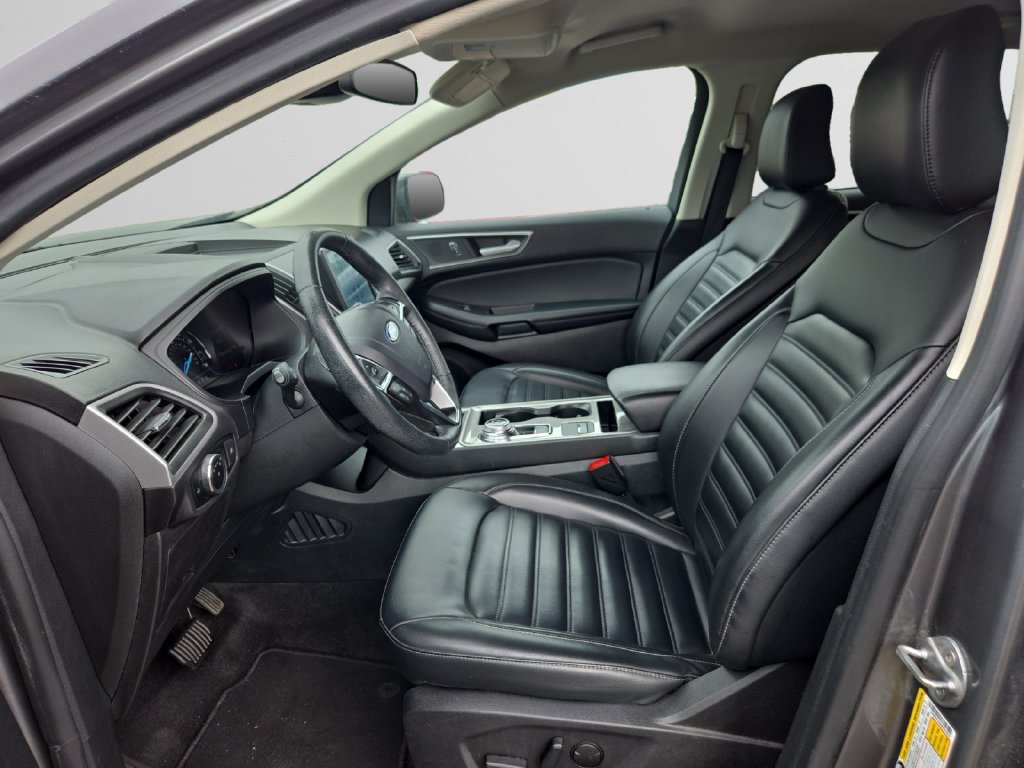 Used 2024 Ford Edge SEL AWD/4WD image 10