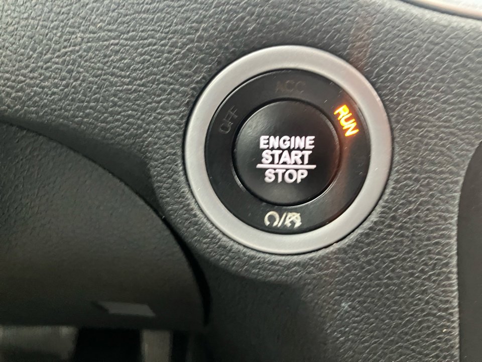 Used 2018 Dodge Charger R/T image 23