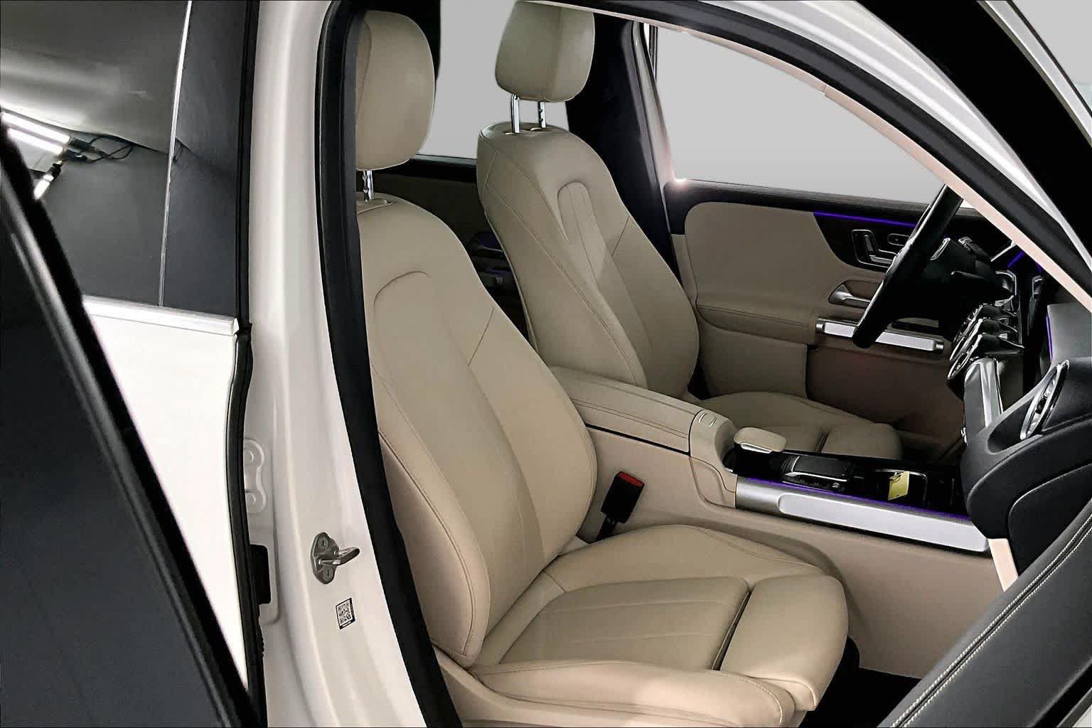 Certified 2022 Mercedes-Benz GLB 250 4MATIC image 8