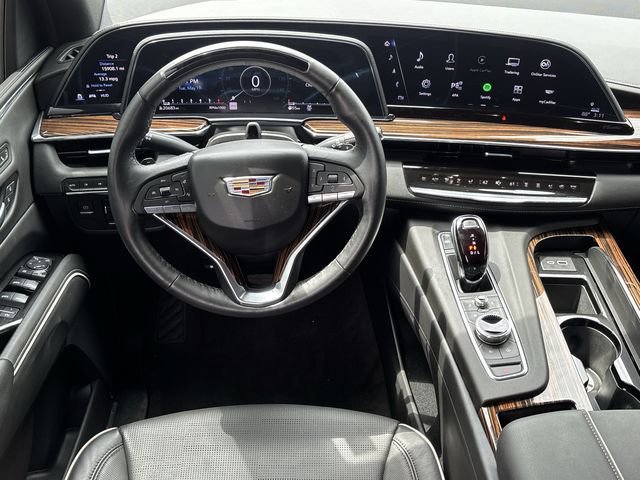 Used 2024 Cadillac Escalade Premium Luxury w/ Performance Package AWD/4WD image 12