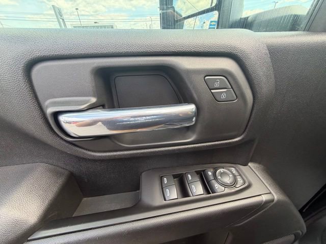 Used 2022 Chevrolet Silverado 2500 Custom w/ Custom Value Package AWD/4WD image 27