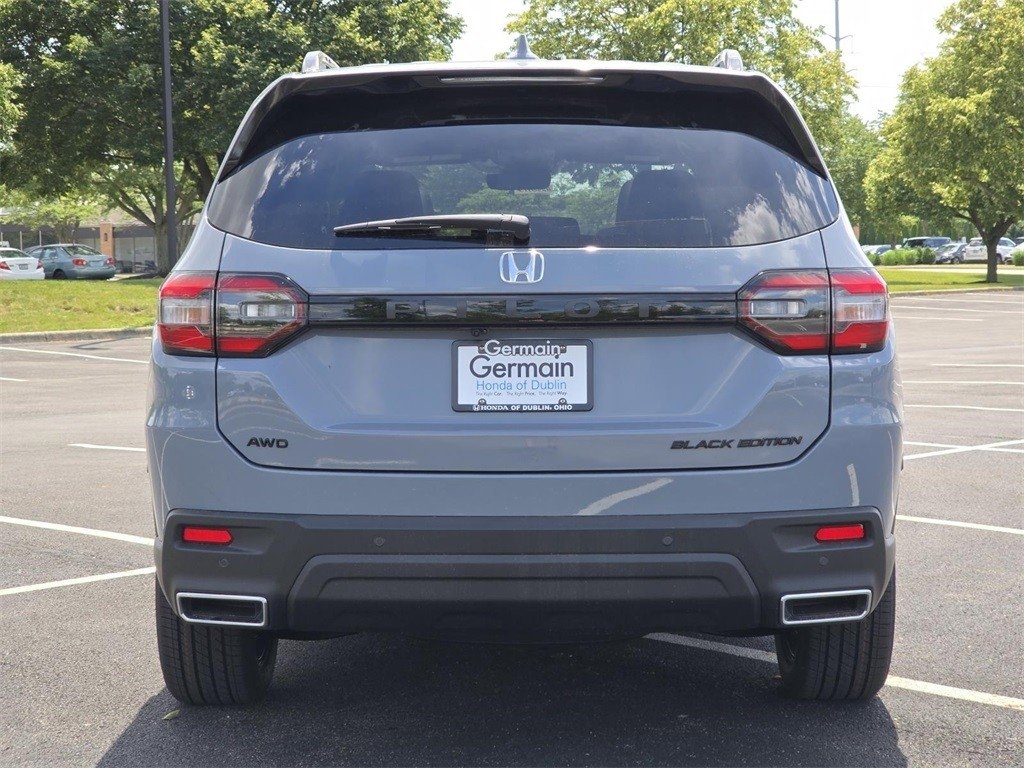 New 2025 Honda Pilot Black Edition image 20