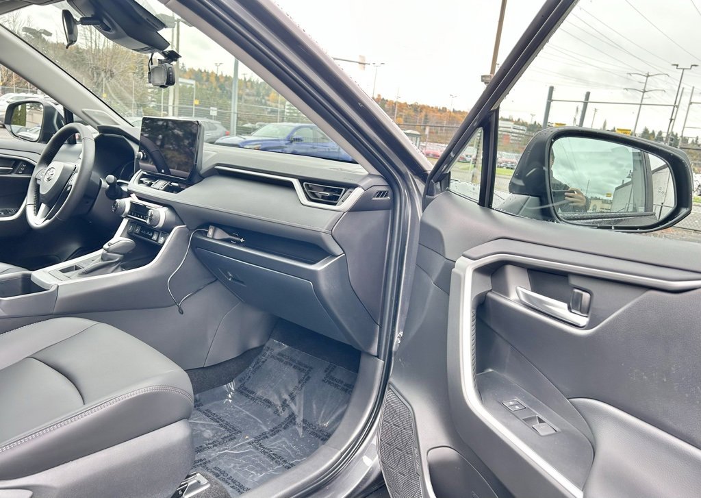 Certified 2025 Toyota RAV4 XLE Premium image 15