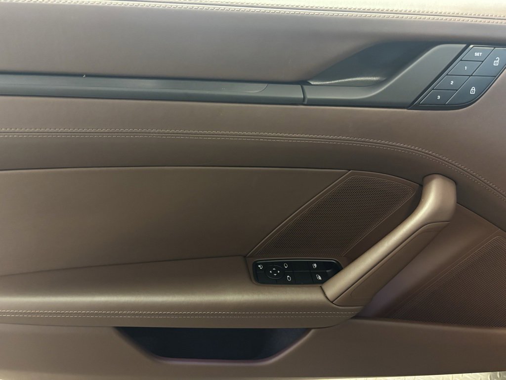 Used 2024 Porsche 911 Targa 4 GTS image 9