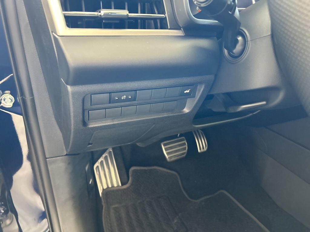 New 2025 Mitsubishi Outlander SEL image 41