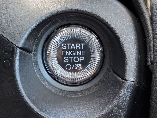 Certified 2023 Jeep Renegade Limited w/ Sun/Sound Group image 22