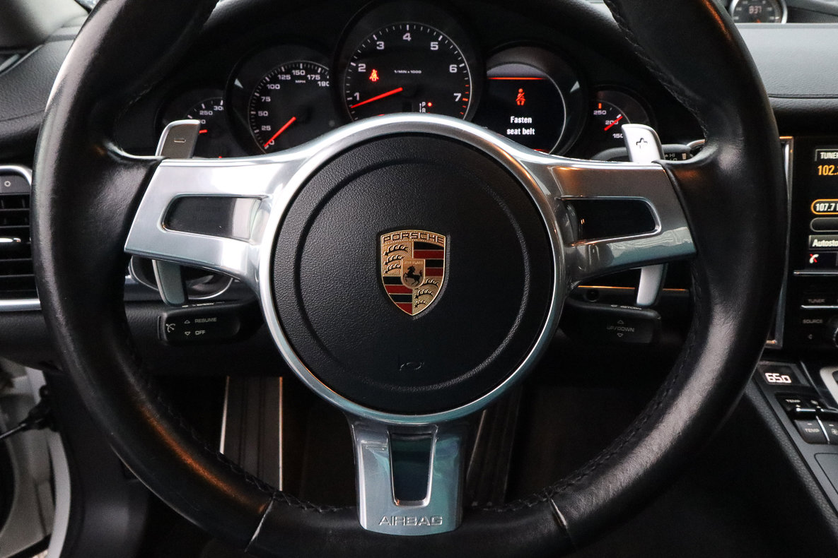 Used 2016 Porsche Panamera Edition image 31