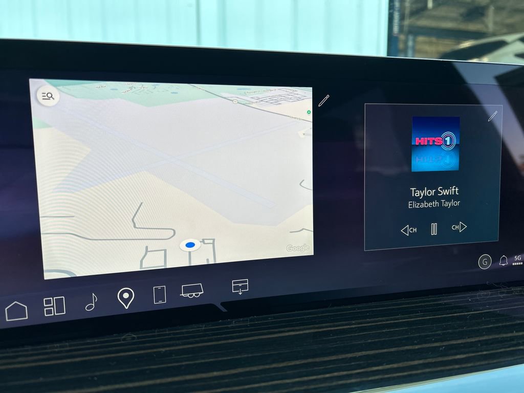 New 2026 Cadillac Escalade ESV Luxury image 36