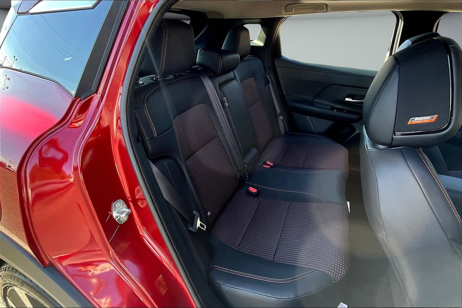 New 2026 Nissan Kicks SR w/ SR Premium Package image 9