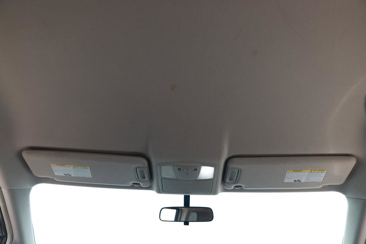 Used 2017 Nissan Quest SV FWD image 25