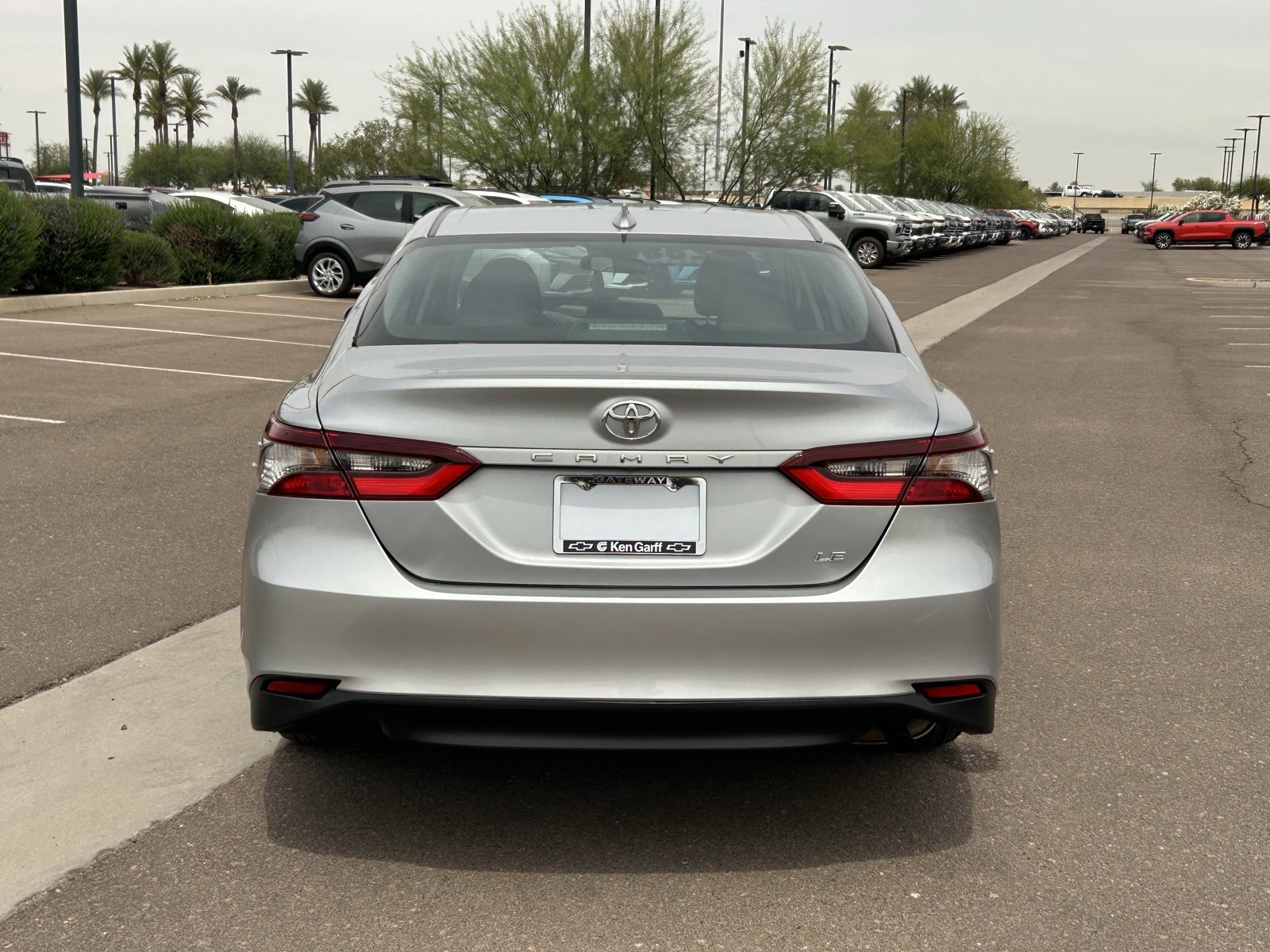 Used 2024 Toyota Camry LE FWD image 4