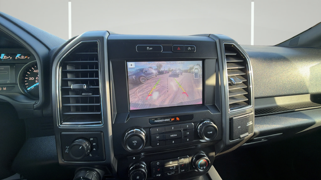 Used 2018 Ford F150 XLT w/ Equipment Group 302A Luxury AWD/4WD image 22