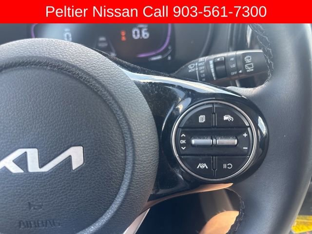 Used 2025 Kia Soul EX image 14