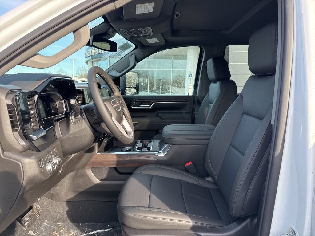 New 2026 GMC Sierra 2500 SLT w/ SLT Premium Package image 9