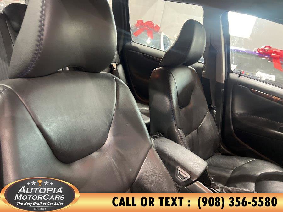 Used 2005 Volvo XC70 image 12