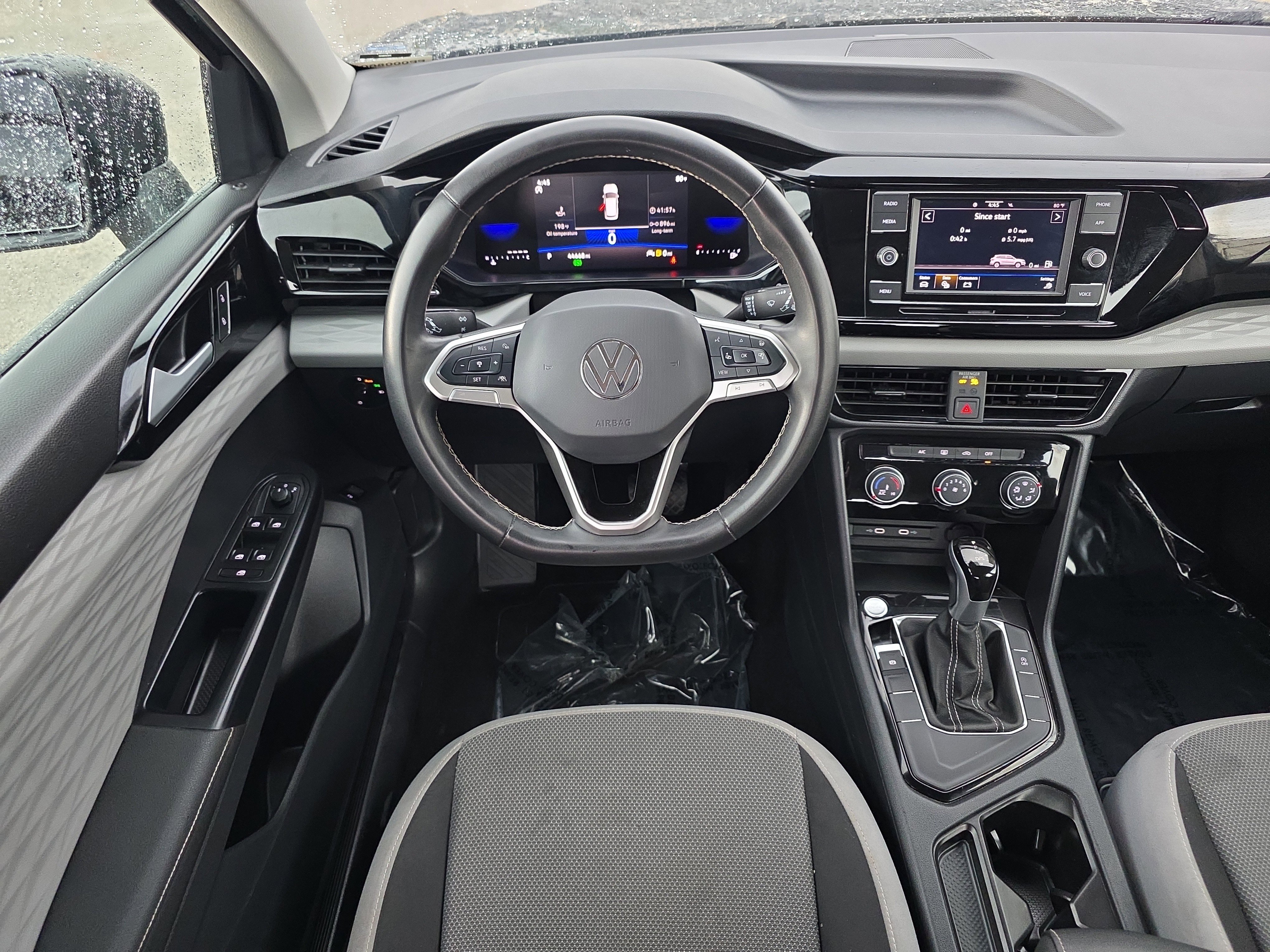 Used 2024 Volkswagen Taos S FWD image 18